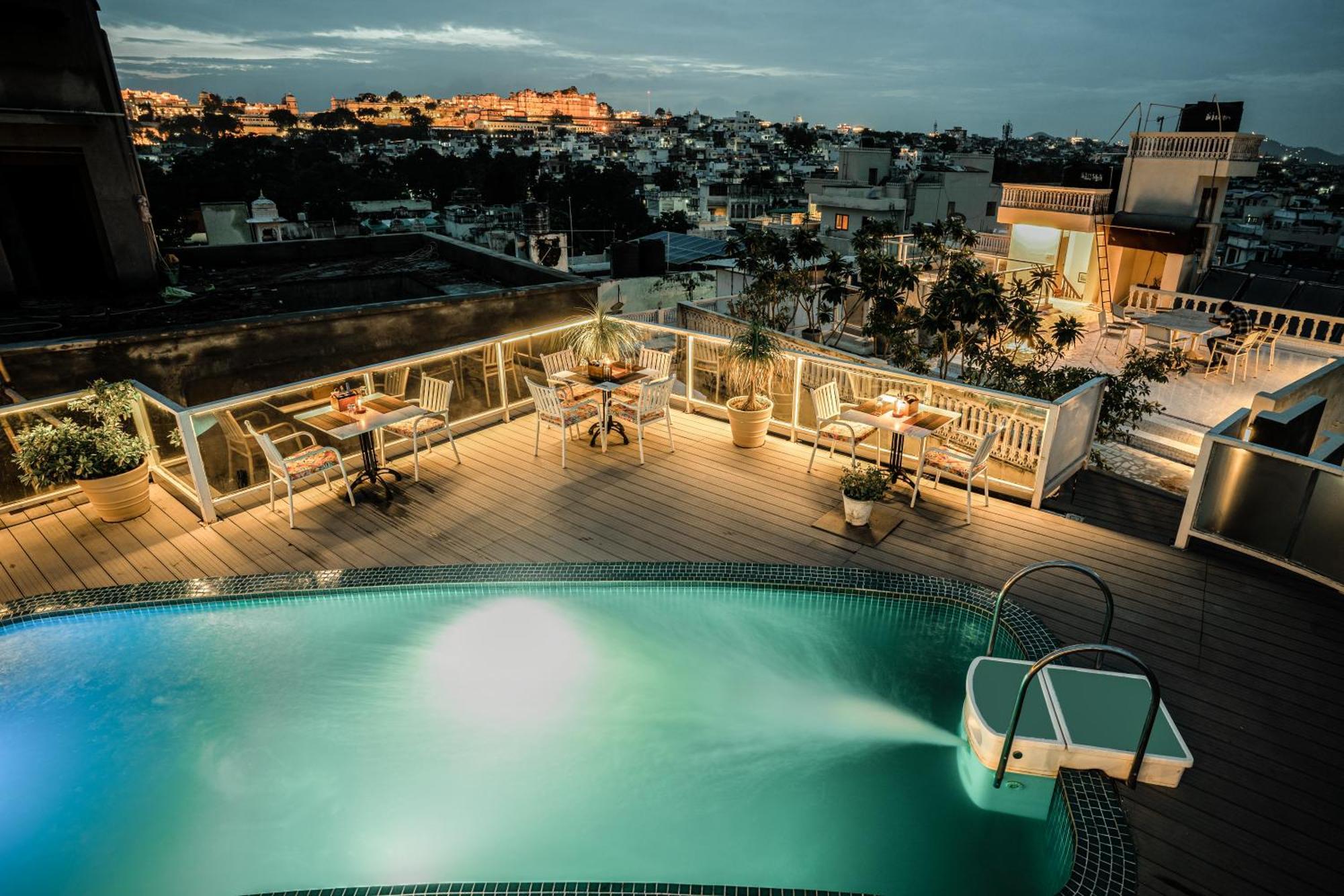 Tripli Hotels Shiv Villas Udaipur Exterior foto